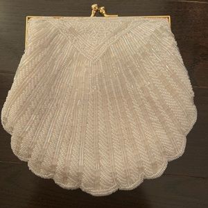 Vintage shell beaded purse